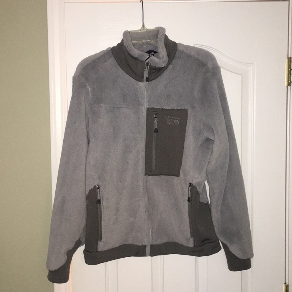 Mountain Hardware Grey Women’s Jacket